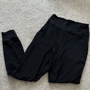 Lululemon black joggers